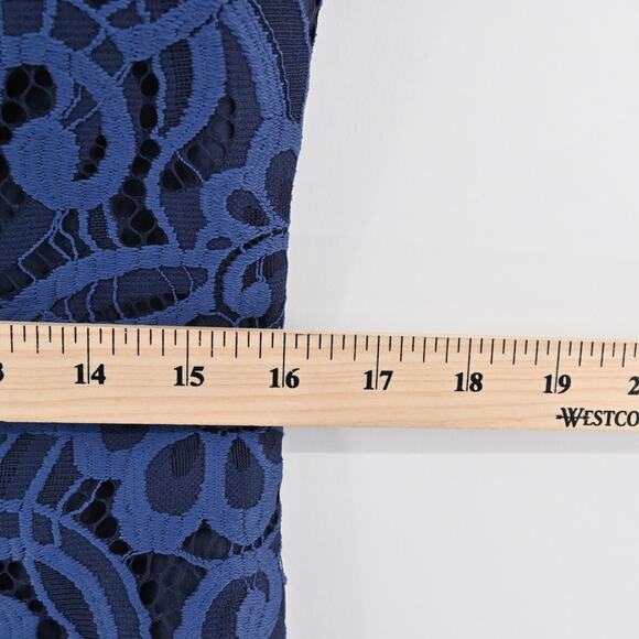 LILLY PULITZER Rosaline About Face Lace Dress Size 12 Blue Cap Sleeve V Neck NEW - Picture 6 of 14